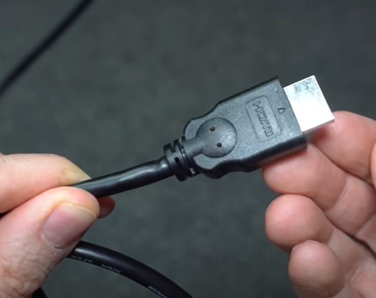 loose hdmi cable